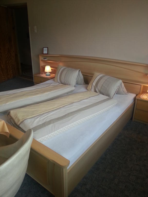 Bed and Breakfast Haus Karwendelblick Лойташ Экстерьер фото