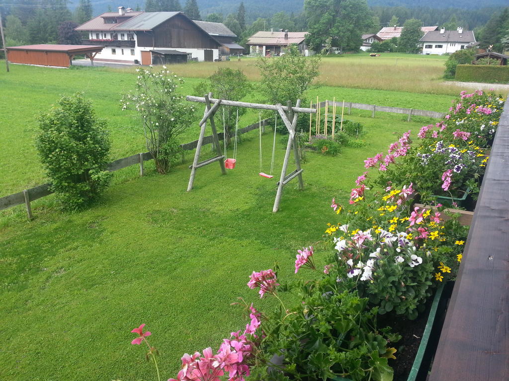 Bed and Breakfast Haus Karwendelblick Лойташ Экстерьер фото