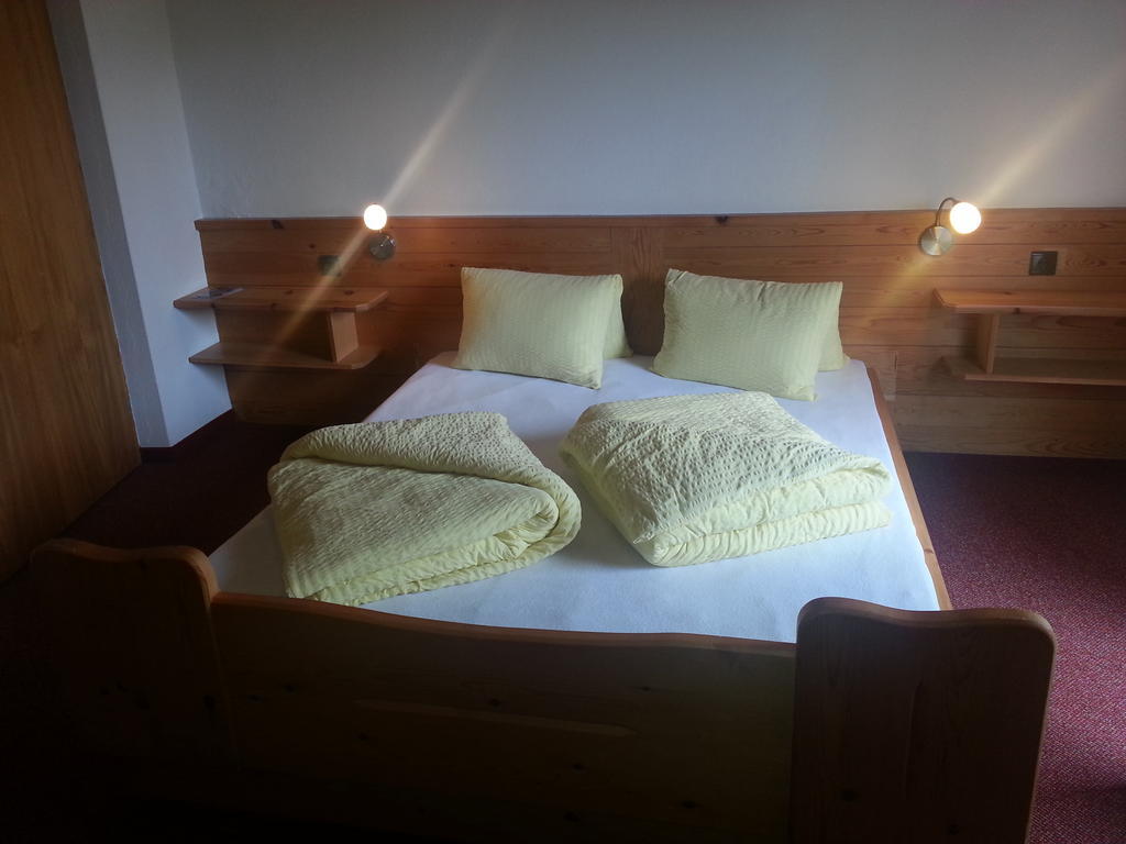 Bed and Breakfast Haus Karwendelblick Лойташ Экстерьер фото